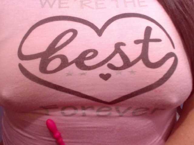 Live sex webcam photo for dirtywoman #272058710