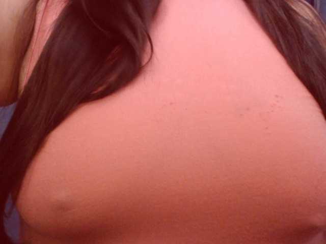 Live sex webcam photo for dirtywoman #272113673