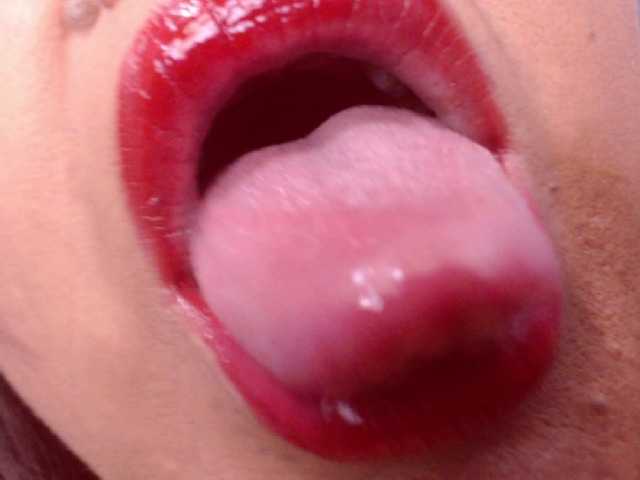 Live sex webcam photo for dirtywoman #272122287