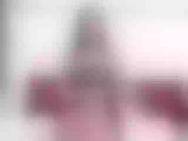Live sex webcam photo for diva-monroe #276642823