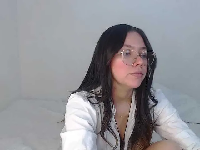 Live sex webcam photo for diva-tropical0808 #290807829