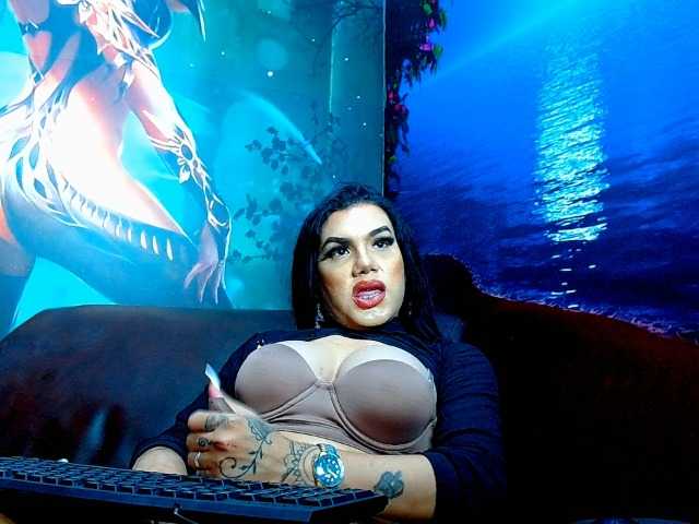 Live sex webcam photo for divasyreina1 #274598893