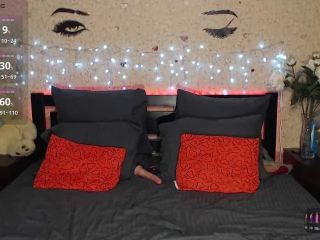 Live sex webcam photo for djessica77 #291099855