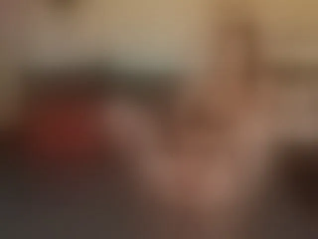 Live sex webcam photo for djessica77 #293734117