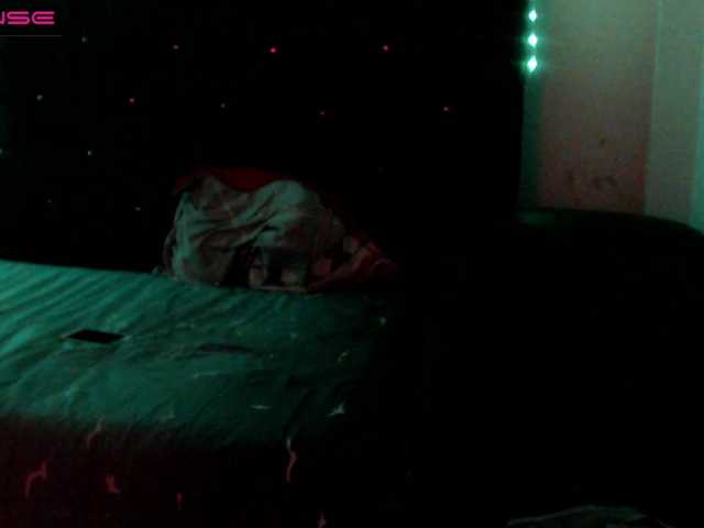 Live sex webcam photo for doithard29 #275977134