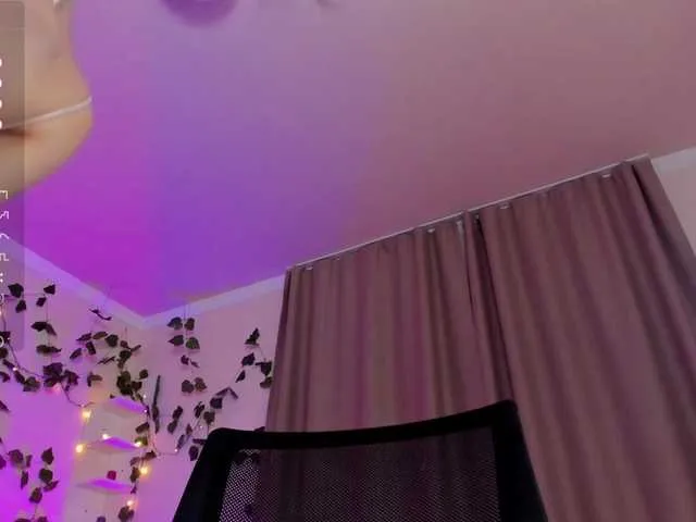 Live sex webcam photo for dolly-ll #276477135