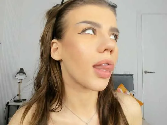 Live sex webcam photo for dolly-ll #278260468