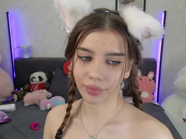 Live sex webcam photo for dolly-ll #291005444