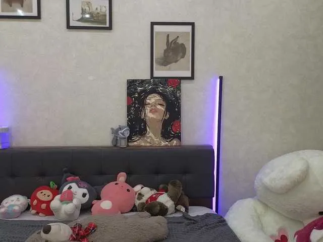 Live sex webcam photo for dolly-ll #291449068