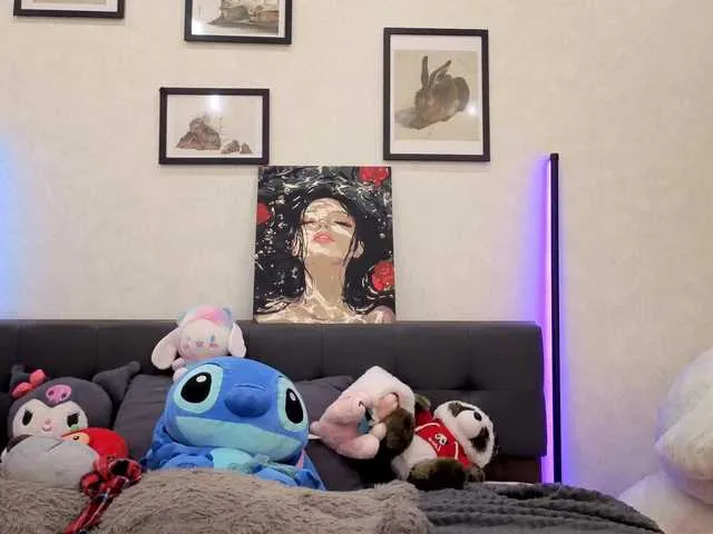 Live sex webcam photo for dolly-ll #292291806