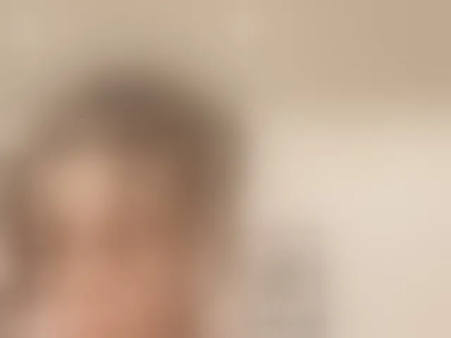 Live sex webcam photo for dolly-ll #294275058