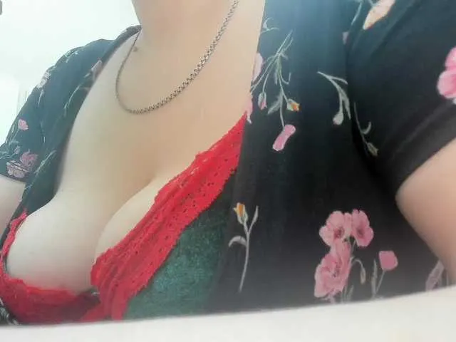 Live sex webcam photo for dolories #292519567