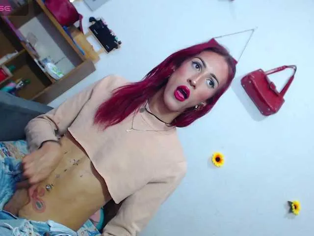 Live sex webcam photo for dominantvivi1 #292158256