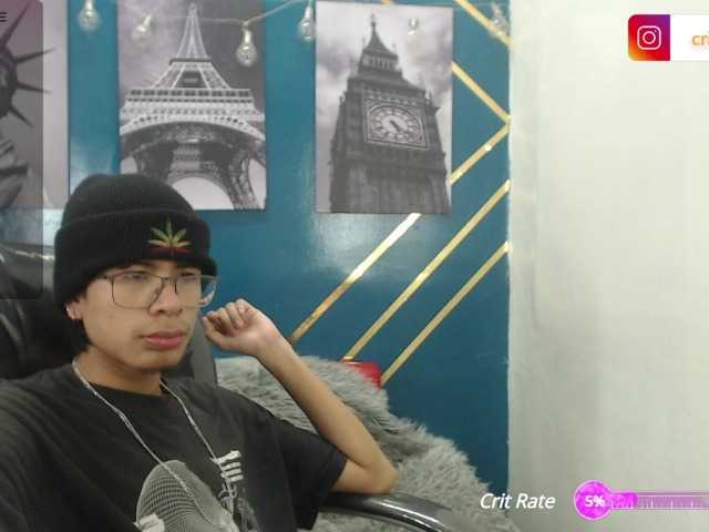 Live sex webcam photo for dominick18- #288228122