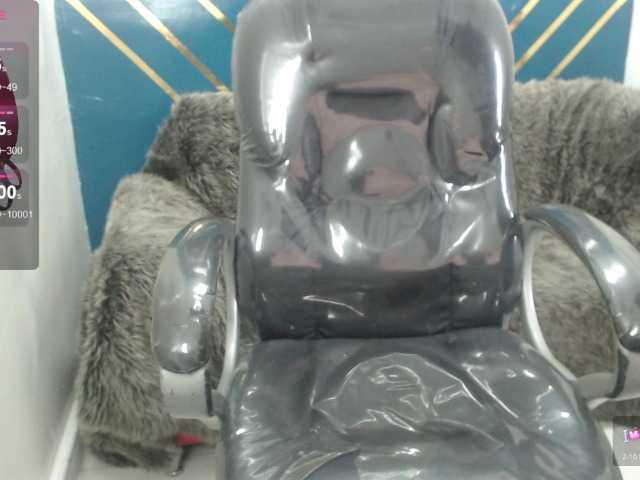 Live sex webcam photo for dominick18- #290001181