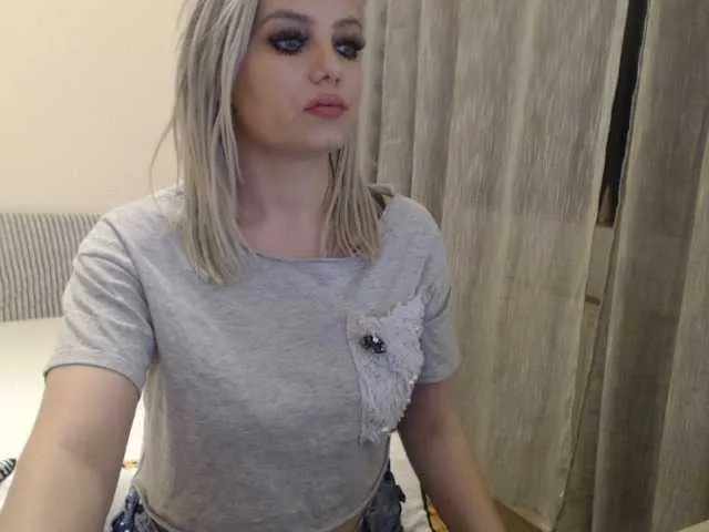 Live sex webcam photo for donaines #272283818