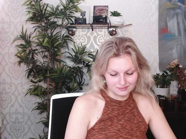 Live sex webcam photo for dorinaheaven #276027418