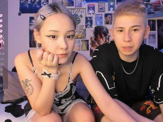 Live sex webcam photo for doubleztroublez #277508063