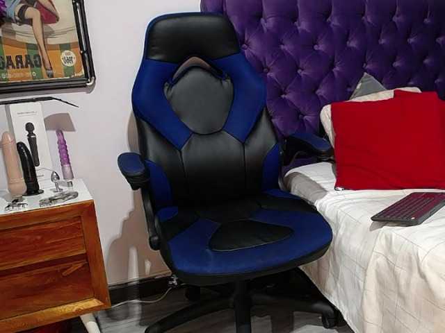 Live sex webcam photo for dove-mature #272523166