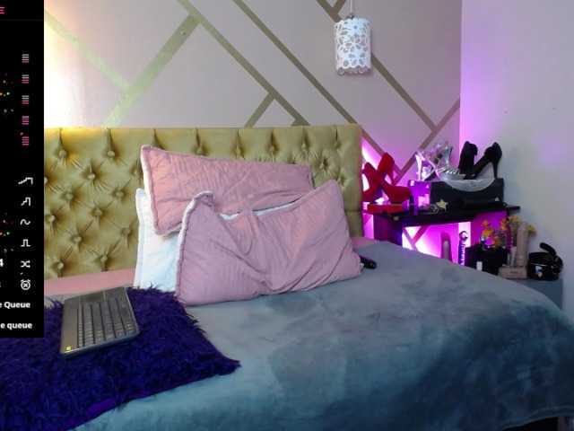 Live sex webcam photo for dove-mature #290148844