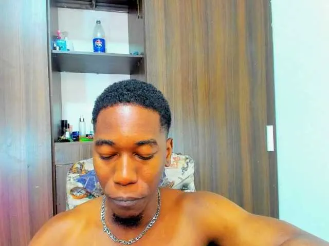 Live sex webcam photo for dreamastercum #291608595
