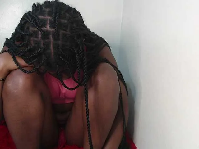 Live sex webcam photo for dreamebony #290809616