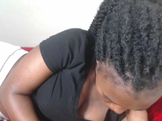 Live sex webcam photo for dreamebony #291787046