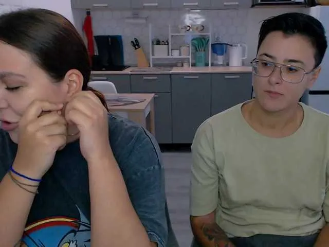 Live sex webcam photo for dreamteamgirls #290896401