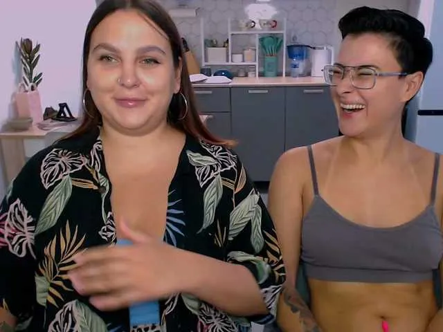 Live sex webcam photo for dreamteamgirls #291036759