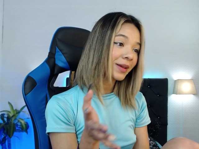 Live sex webcam photo for dreamygirl- #272662712