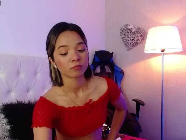 Live sex webcam photo for dreamygirl- #273732409