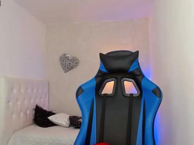 Live sex webcam photo for dreamygirl- #273841610