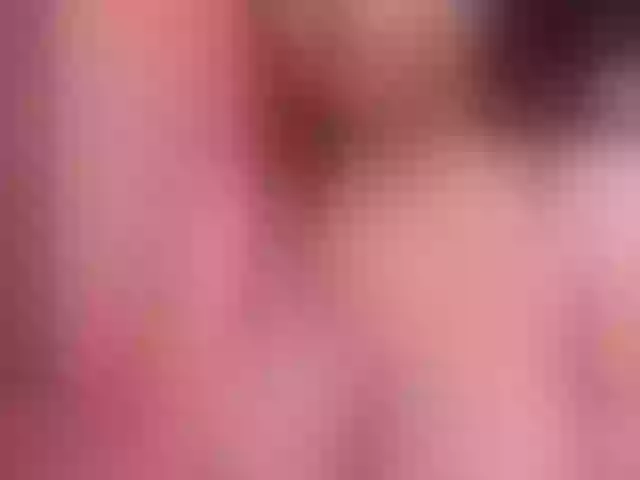 Live sex webcam photo for drippingstudent #277433312
