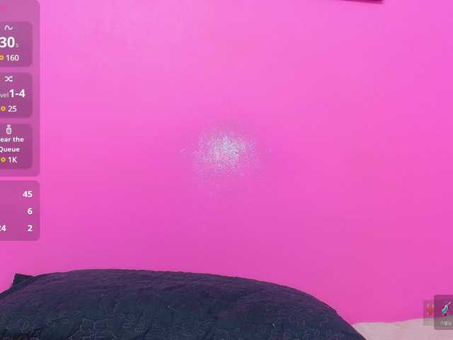 Live sex webcam photo for drooling4daddy #291593575