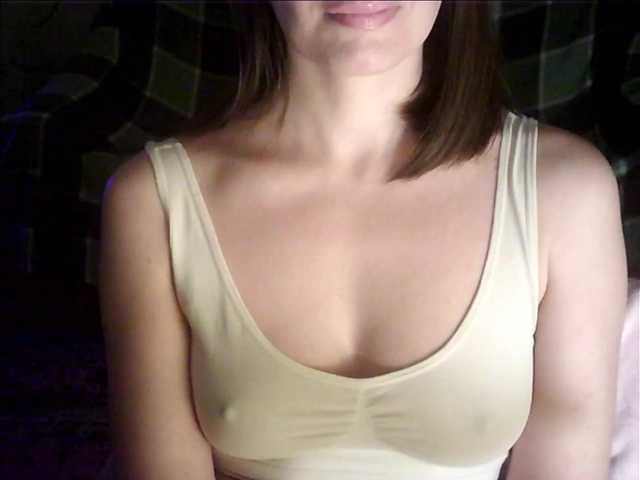 Live sex webcam photo for droplet83 #273178039