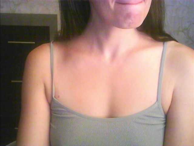 Live sex webcam photo for droplet83 #292238855