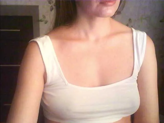 Live sex webcam photo for droplet83 #292380254