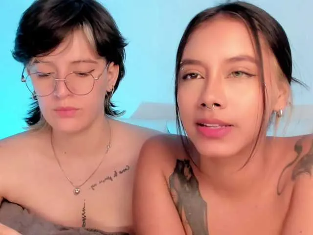 Live sex webcam photo for duas-ninfomaniacas #278105232