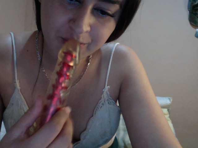 Live sex webcam photo for dulce-aitana #276530996