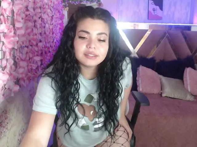 Live sex webcam photo for dulce-tay1 #275882709