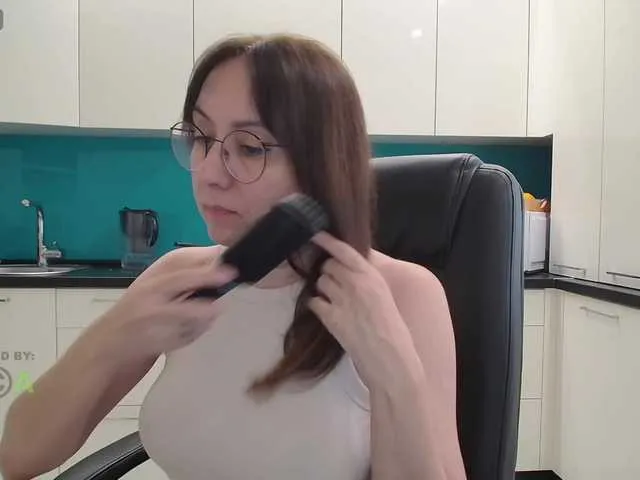 Live sex webcam photo for dulcesiomar8 #290335408