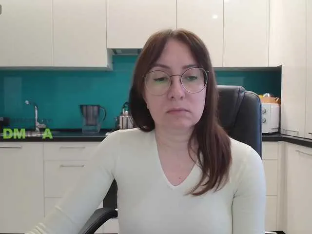 Live sex webcam photo for dulcesiomar8 #290405714