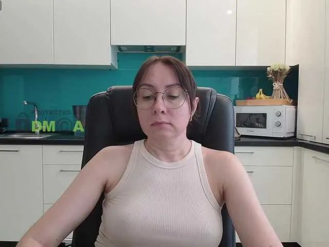 Live sex webcam photo for dulcesiomar8 #290582502