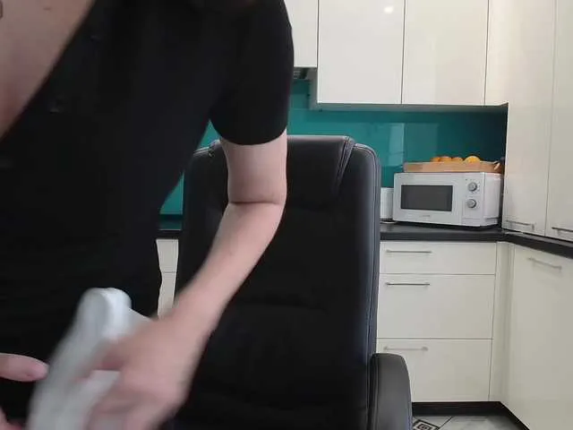 Live sex webcam photo for dulcesiomar8 #290709889