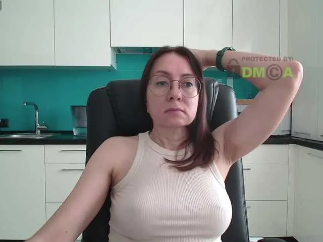 Live sex webcam photo for dulcesiomar8 #291946567