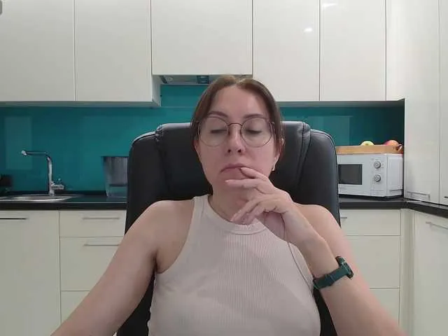 Live sex webcam photo for dulcesiomar8 #292031809