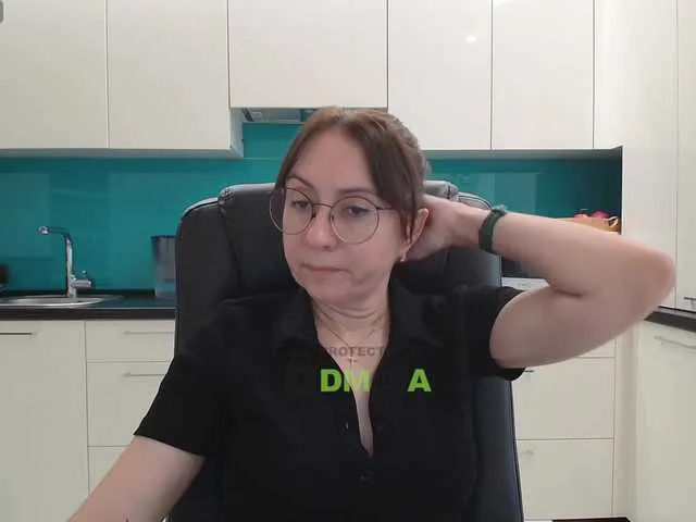 Live sex webcam photo for dulcesiomar8 #292047302