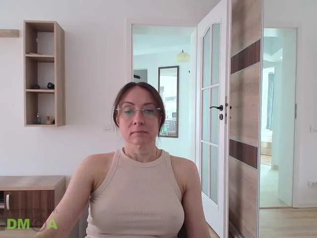 Live sex webcam photo for dulcesiomar8 #294058619