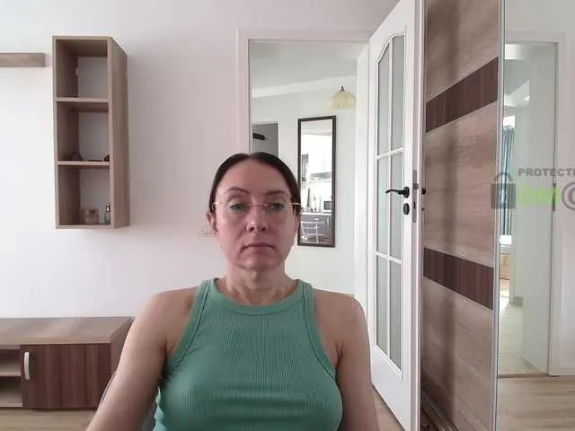 Live sex webcam photo for dulcesiomar8 #294120041