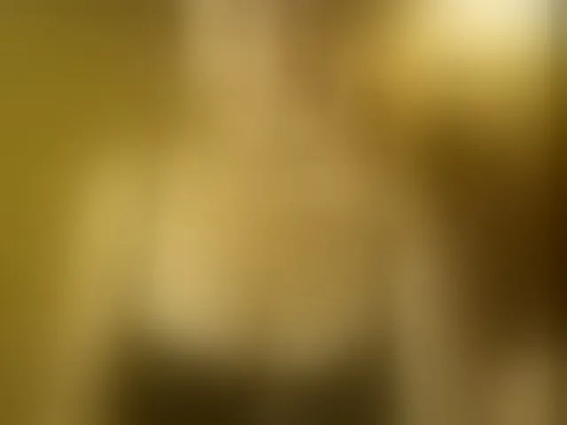 Live sex webcam photo for dutchmilf #293822215